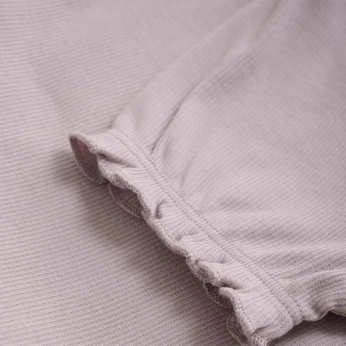 Fashion Rib t-skjorte til barn, Cloud Gray Penklær Jente | Penklær Baby Gutt