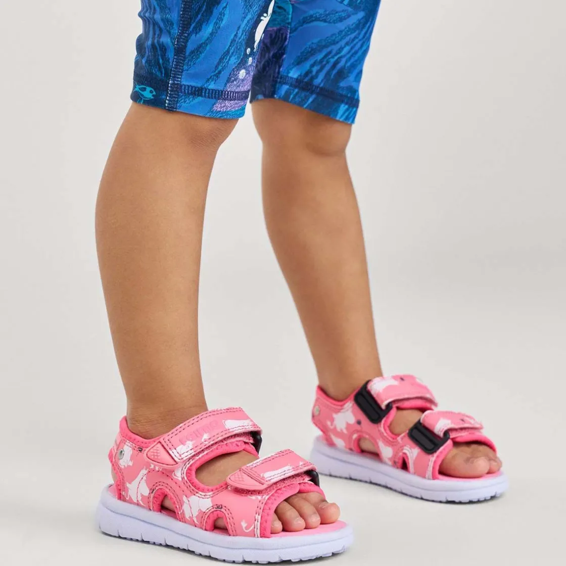 Fashion Reima Bungee Moomin sandaler til barn, Sunset Pink Sandaler Og Badesko